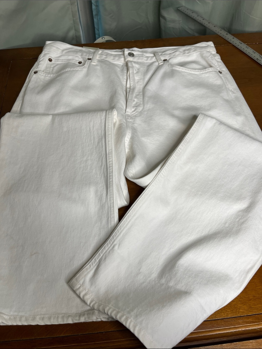 Agolde Fran Jean Organic Denim Size 31 Low Slung Easy Straight Milkshake